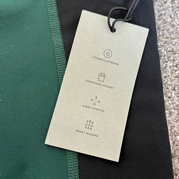 Abercrombie YPB Green/Black Set - Picture 3 of 4